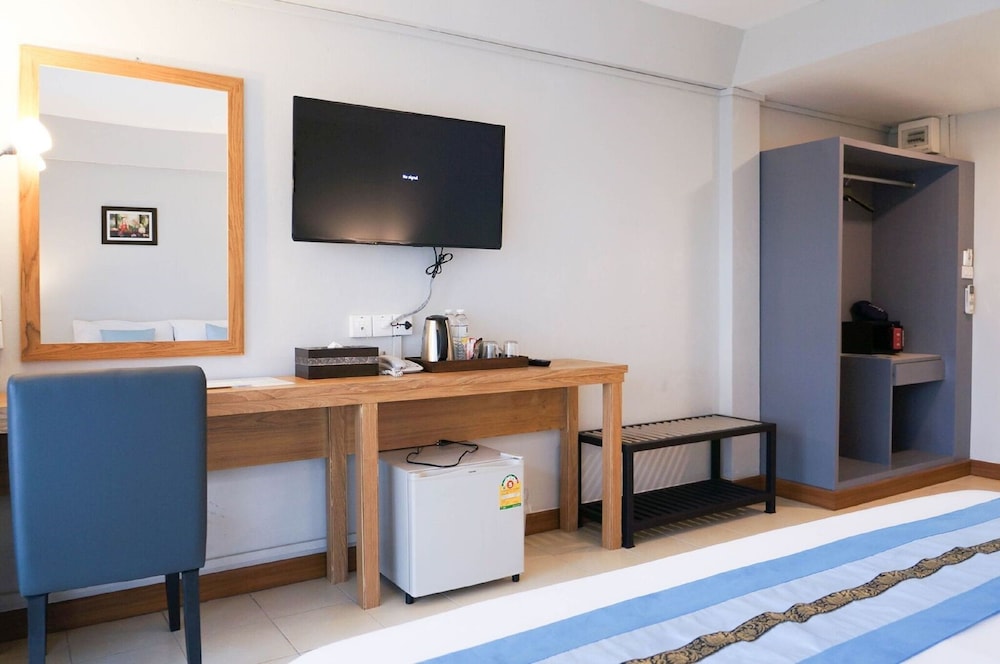 RATANA HOTEL CHIANG MAI 44/49