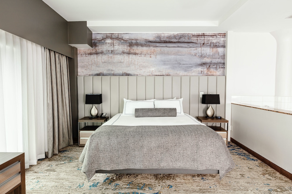Atheneum Suite Hotel 16/39