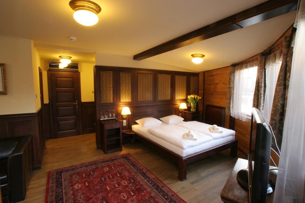 Boat Hotel Matylda 14/61