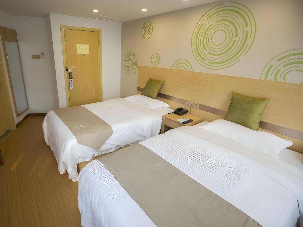 GreenTree Inn Tangshan Yuhua Road 10/50