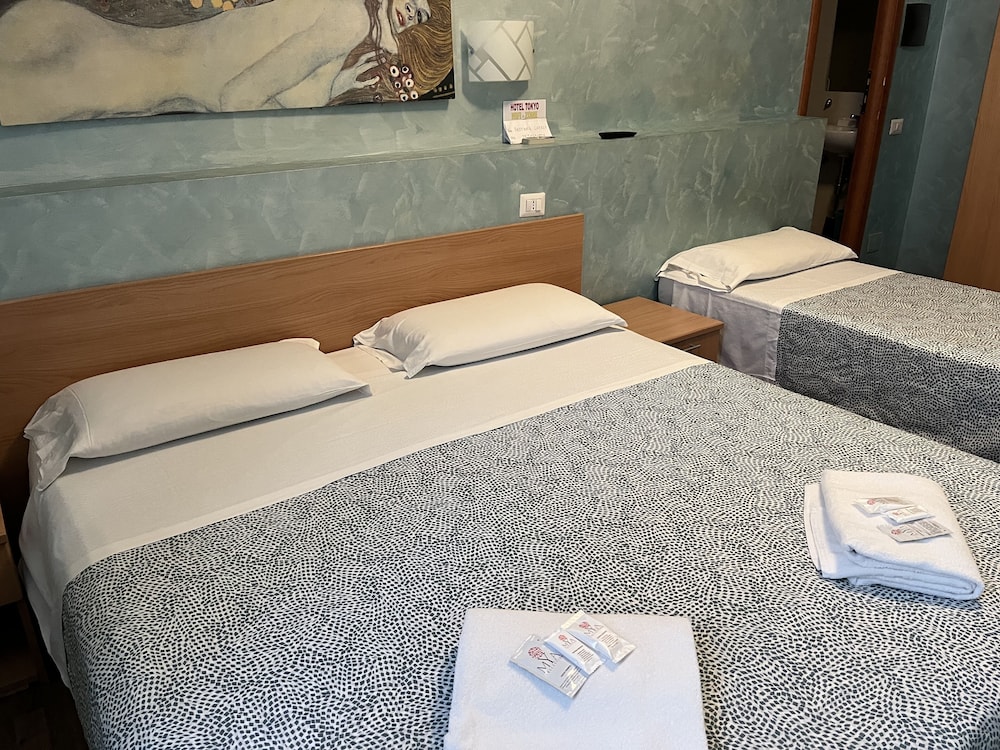 Hotel Tokyo 40/41