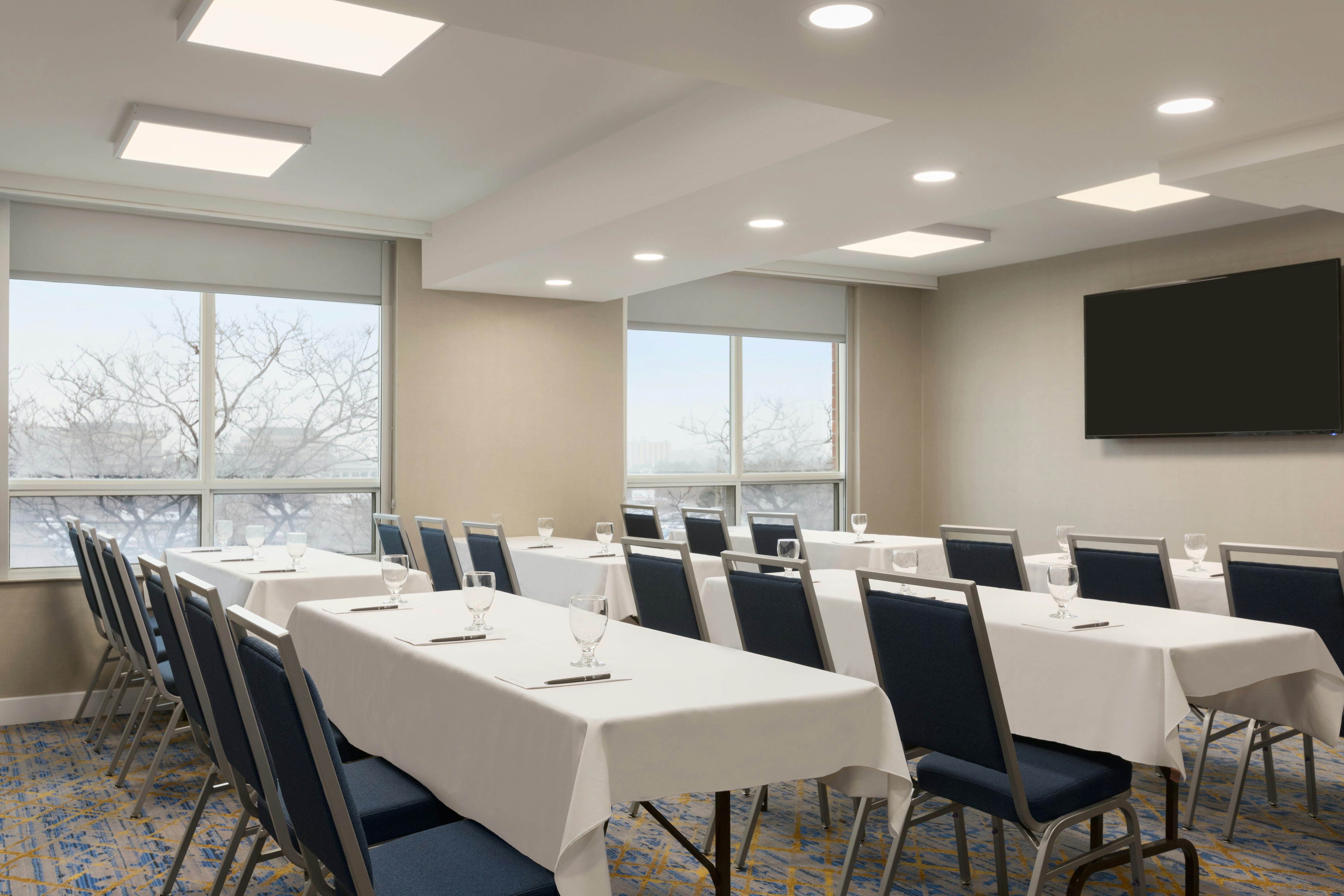 Embassy Suites By Hilton Toronto Airport 47/55