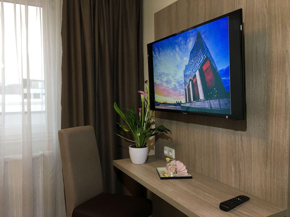 Hotel Glinde 3/42