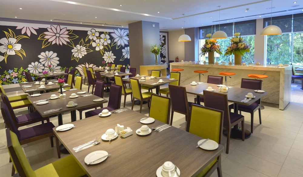 Mercure Kota Kinabalu City Centre 44/65