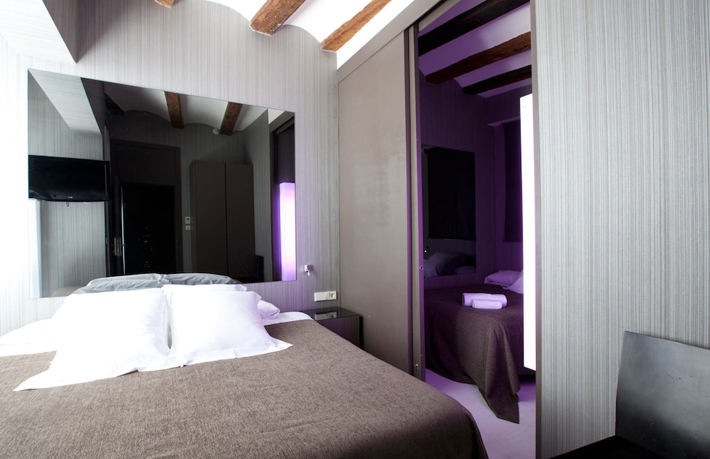 Cosy Rooms Embajador 39/72