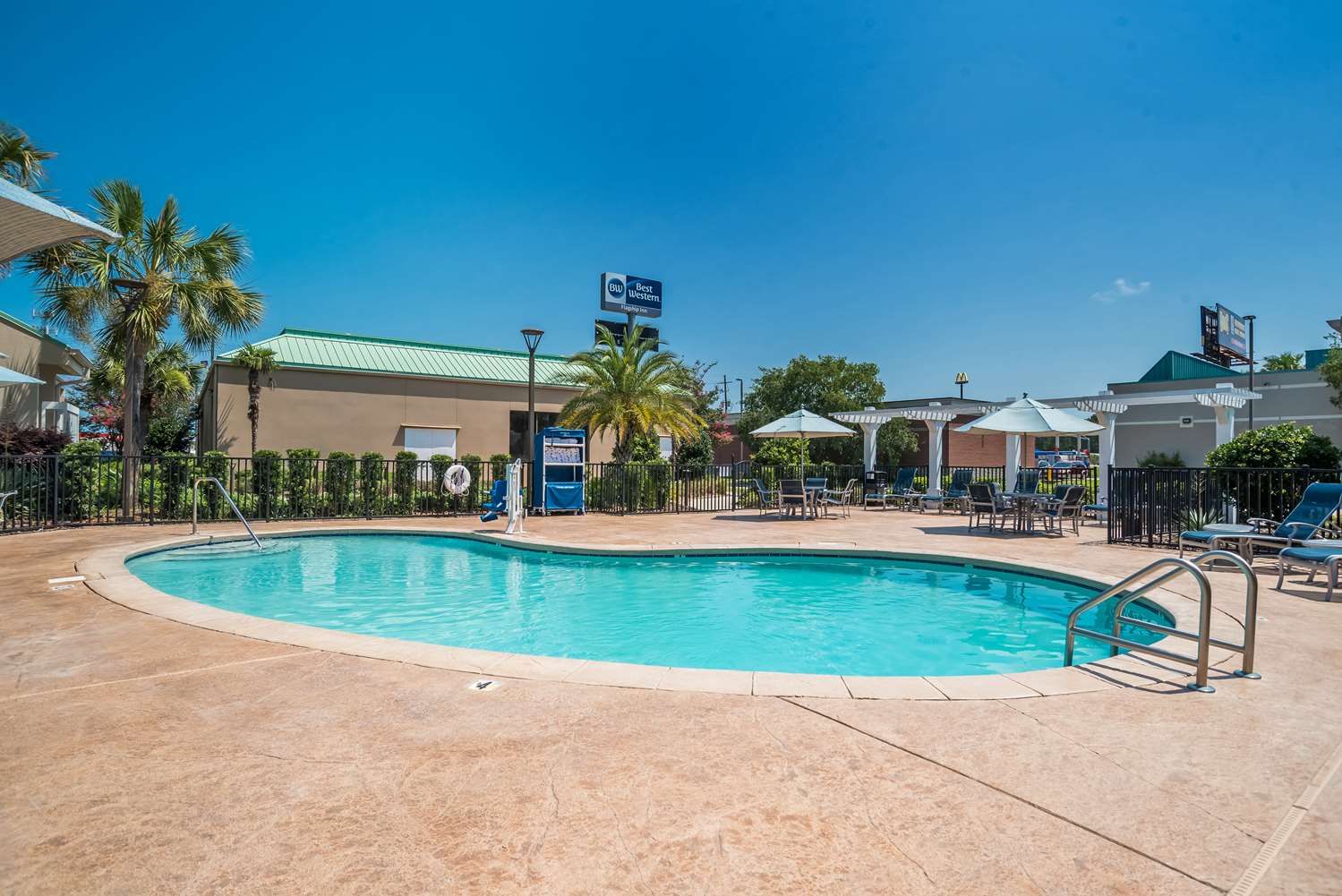 Best Western Flagship Inn 29/30