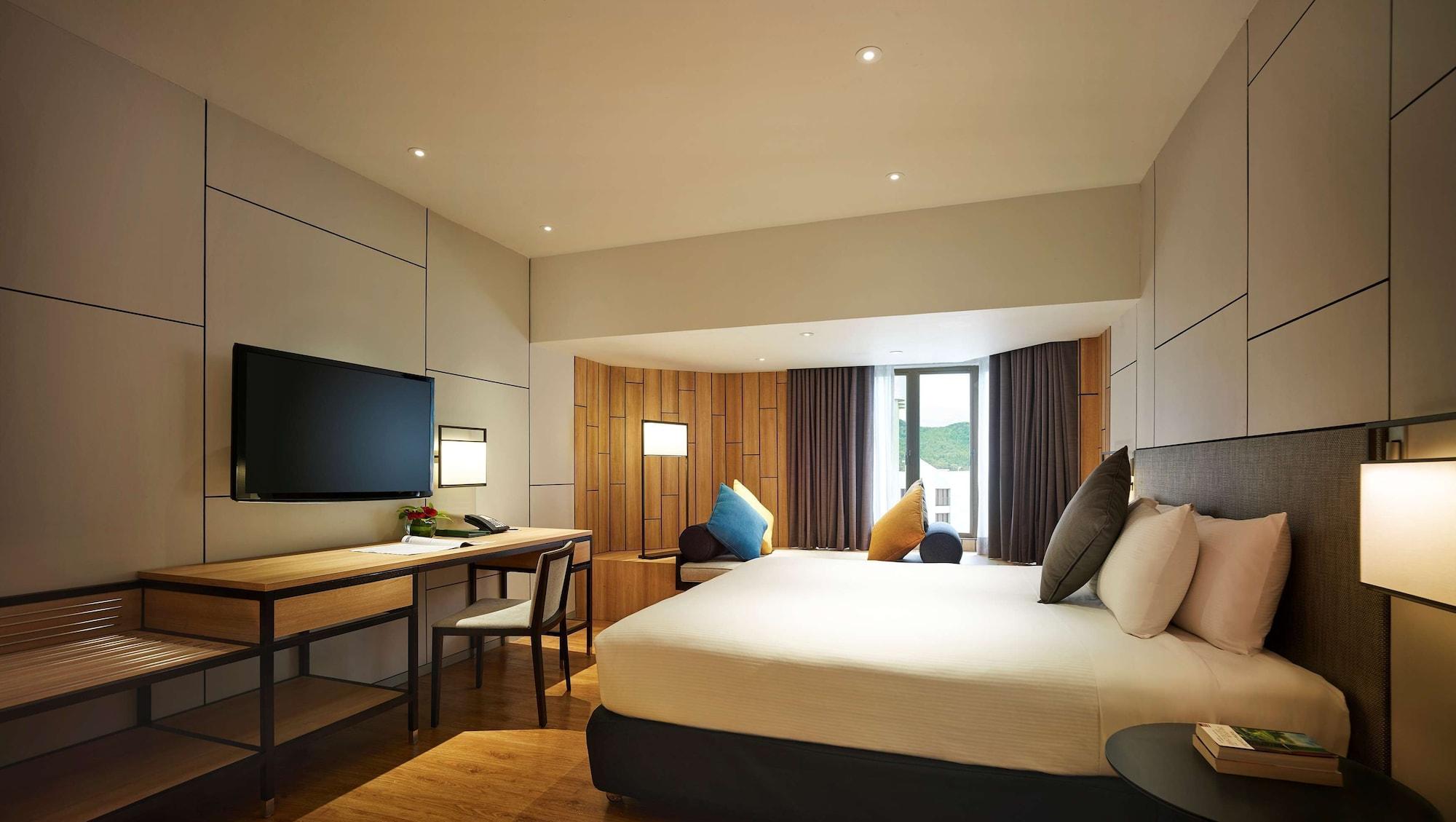 Lanai, Suite, Sea View, Balcony