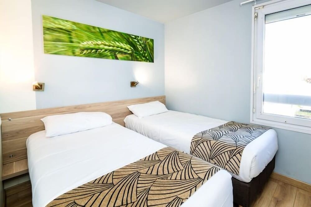 Brit Hotel Macon Nord 6/26