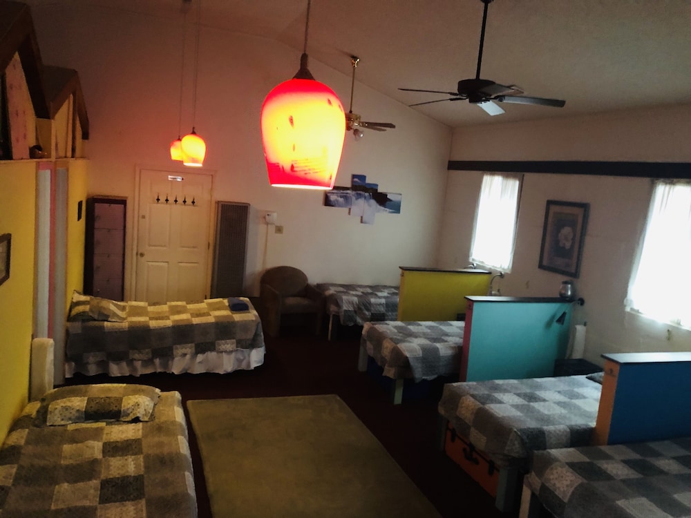 Williams AZ Hostel 49/67