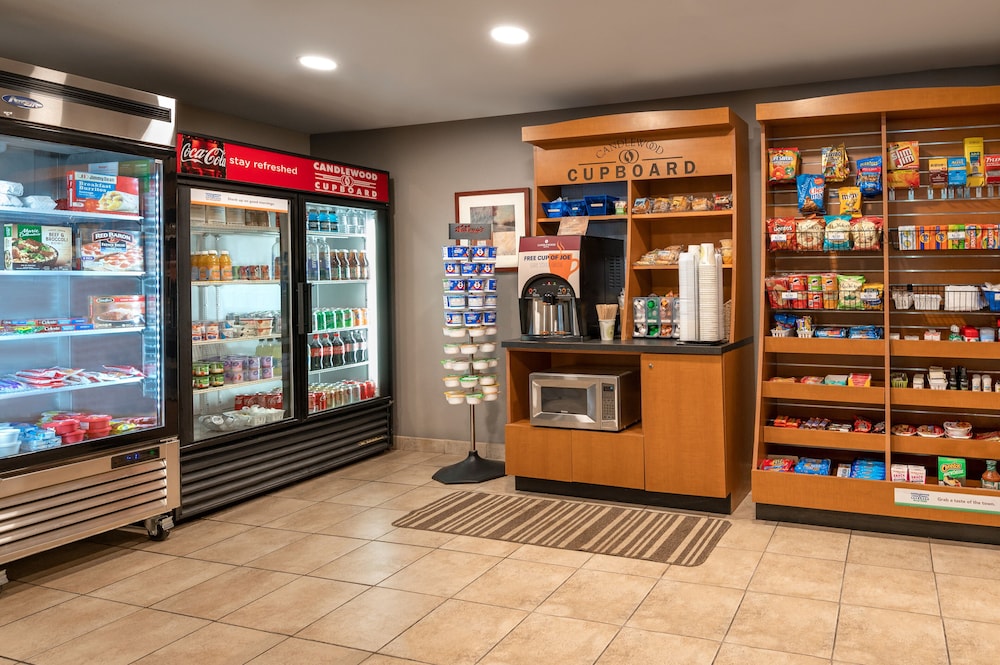 Candlewood Suites Watertown-Fort Drum 33/68