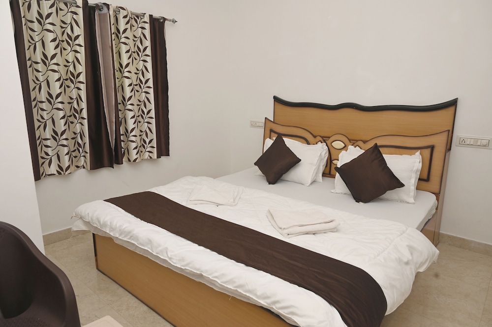 BASIC, DOUBLE BED