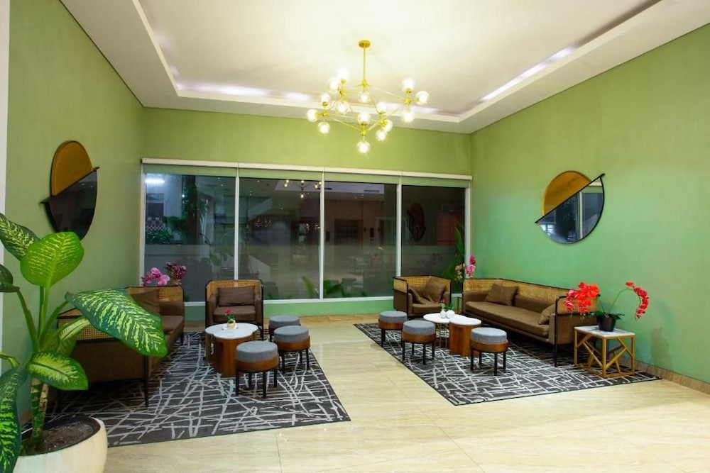 Grand Zuri Ketapang 45/58
