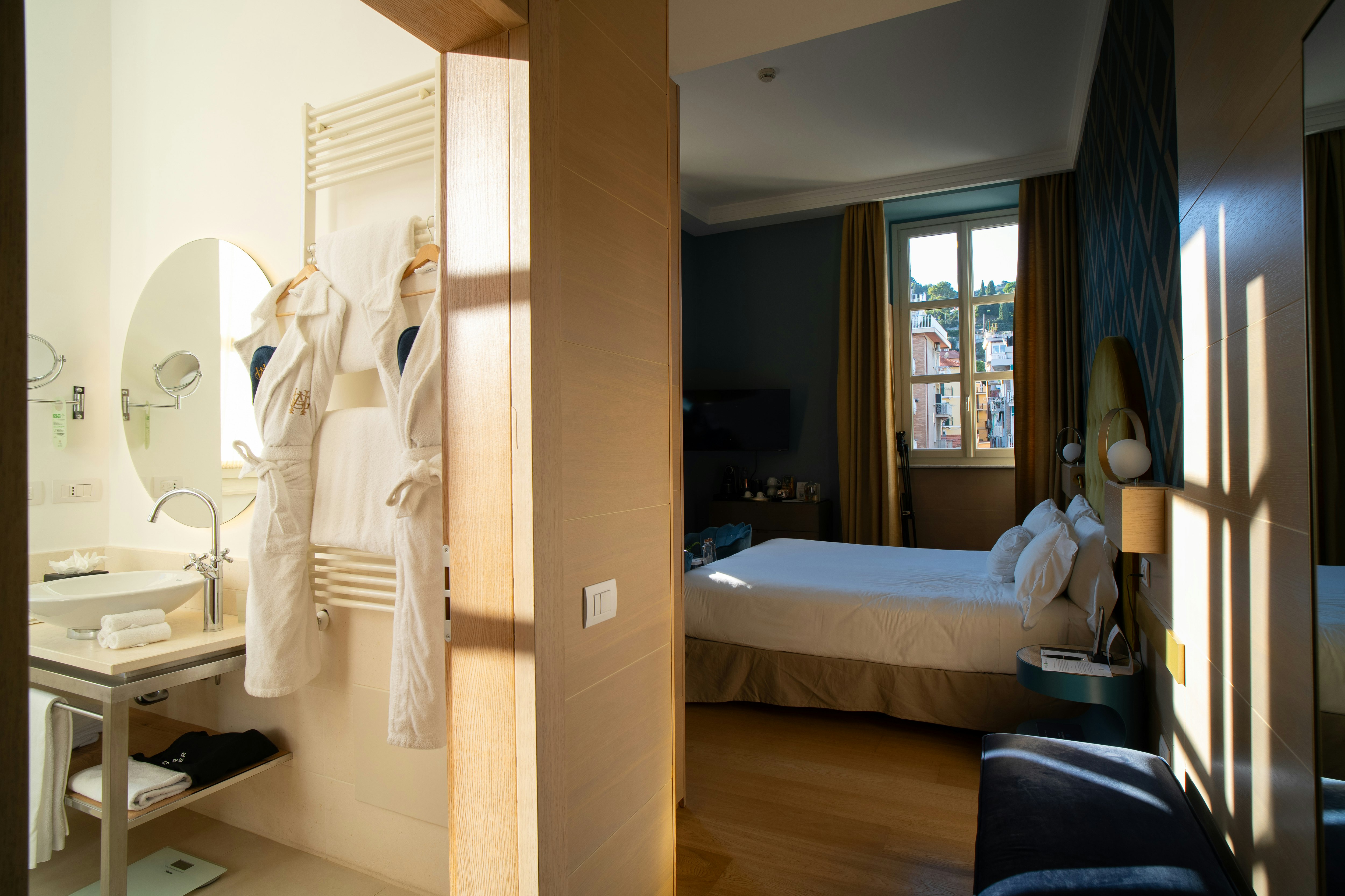 Superior, Partial Sea View, Grand Hotel Alassio Beach & SPA Resort 3/3