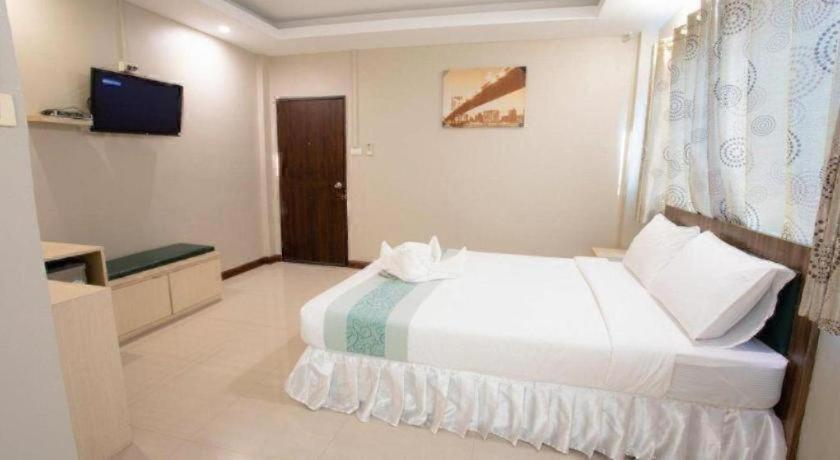 Majestic View Hotel 14/34