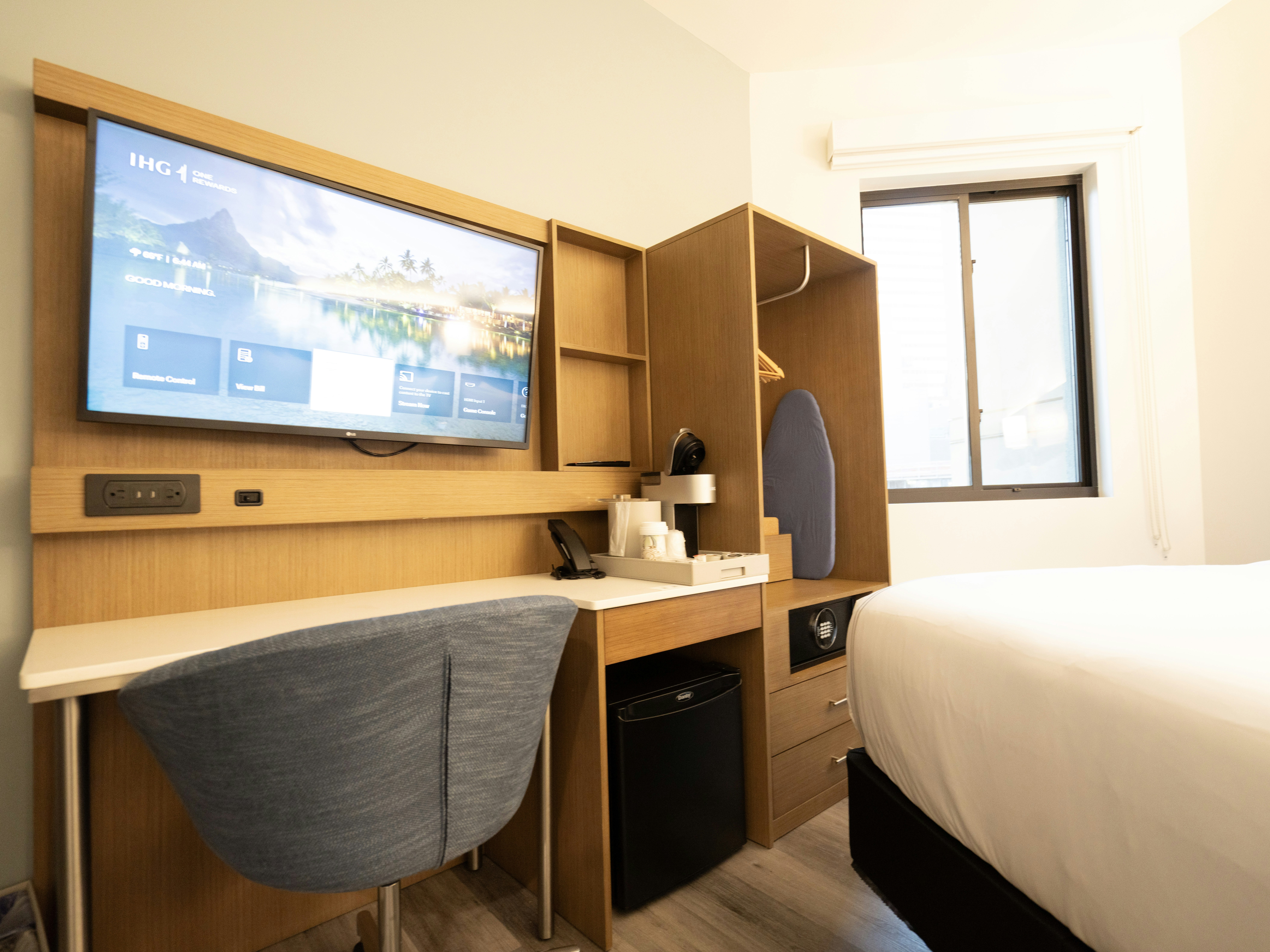 Even Hotels Long Island City New York 38/44