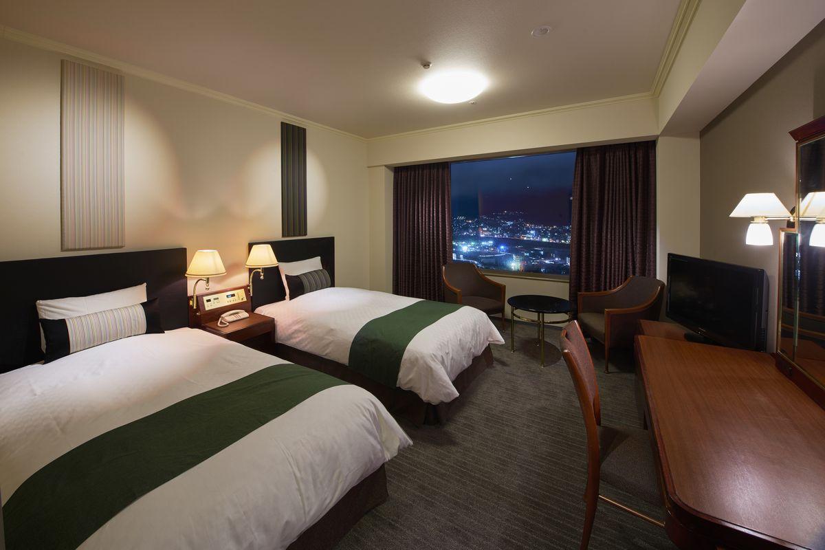 Standard, Twin Beds, Superior Floor