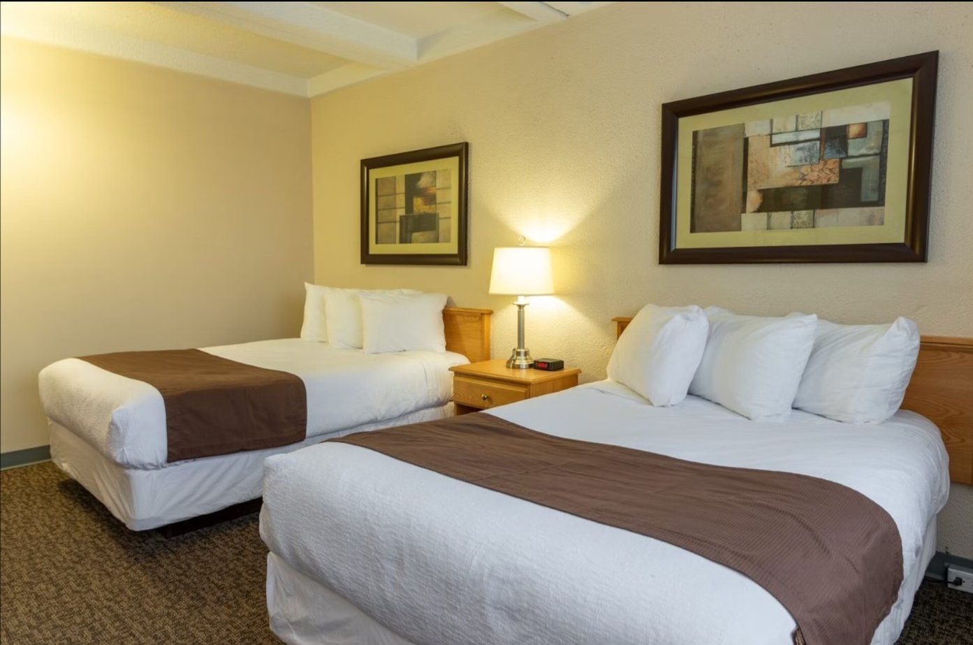 Bcm Inns Fort Mcmurray - Downtown 4/21