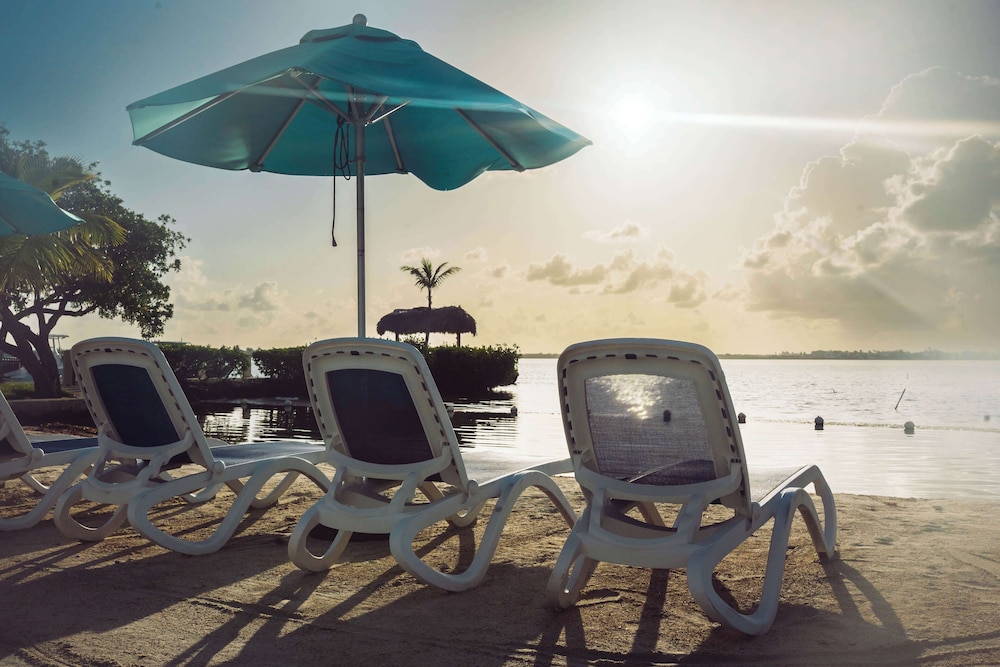 Parmer's Resort 44/51