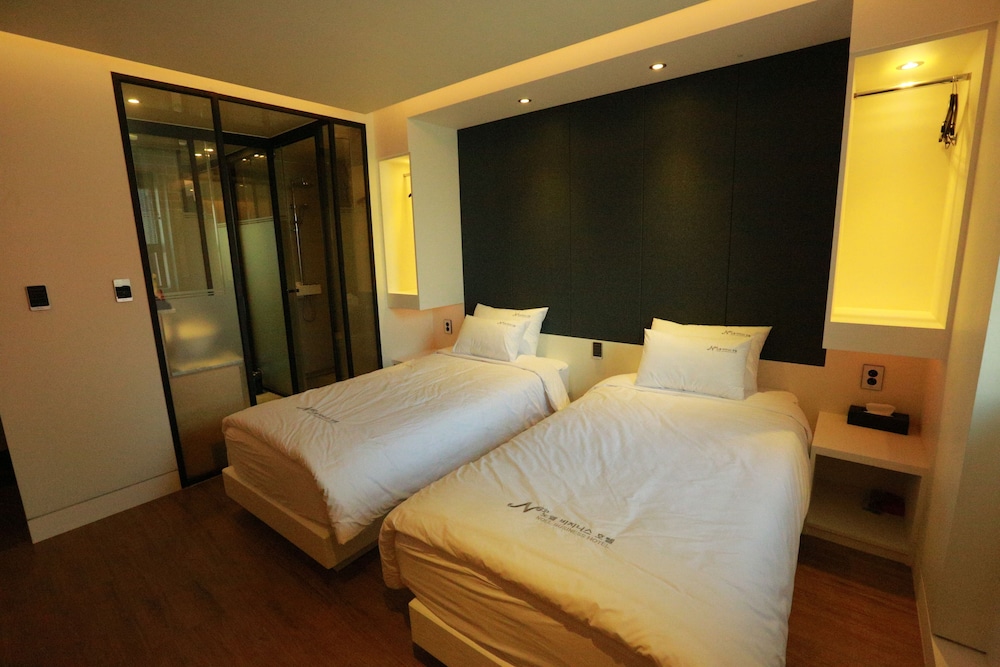 Noel Business Hotel 30/59