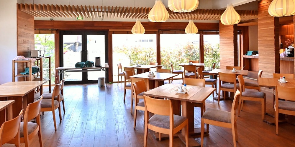 Park Hotel Kani 34/51
