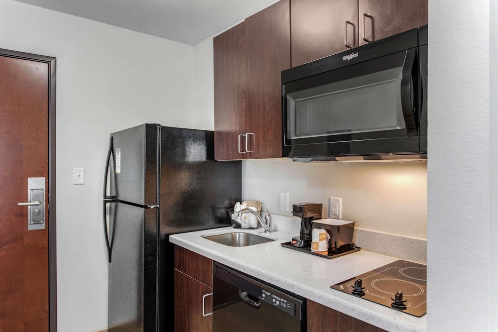 MainStay Suites Big Spring North I-20 20/22