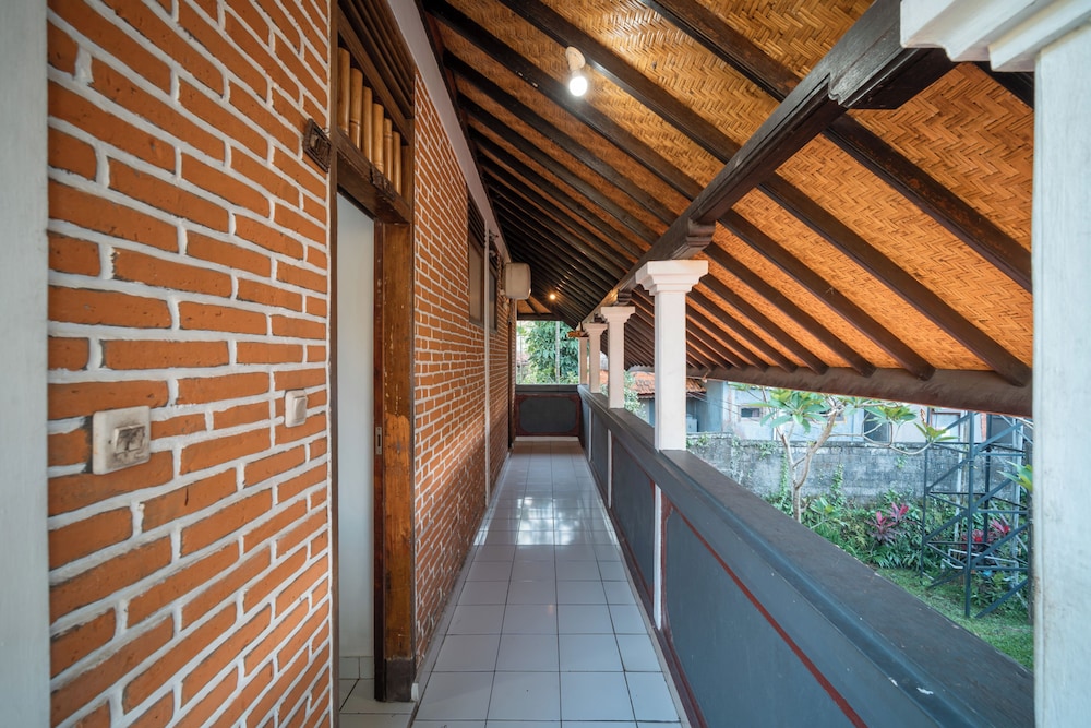 Argasoka Bungalows 47/77
