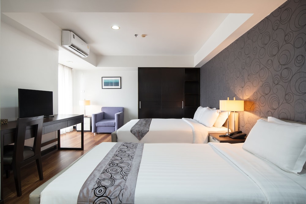 Lily Hotel Bangkok 20/50