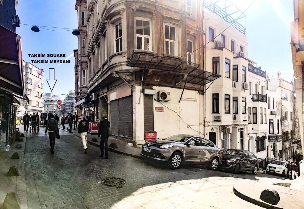 Royal Pera Taksim 7/67
