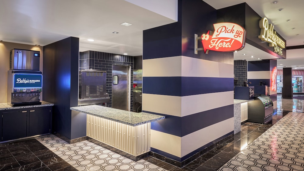 Harrah's Las Vegas - A Caesars Rewards Destination 11/66