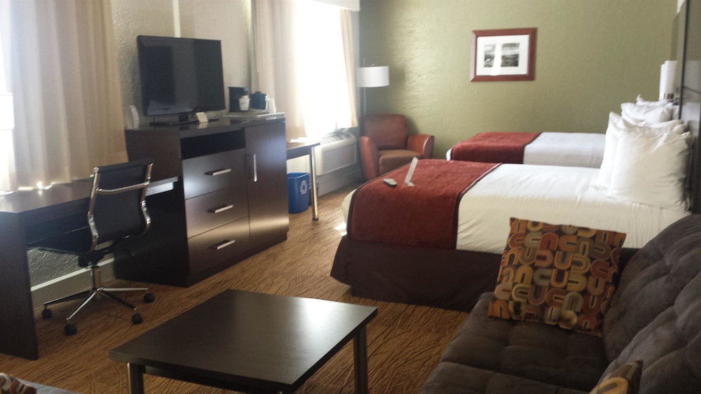 Best Western Pony Soldier Inn & Suites 18/40