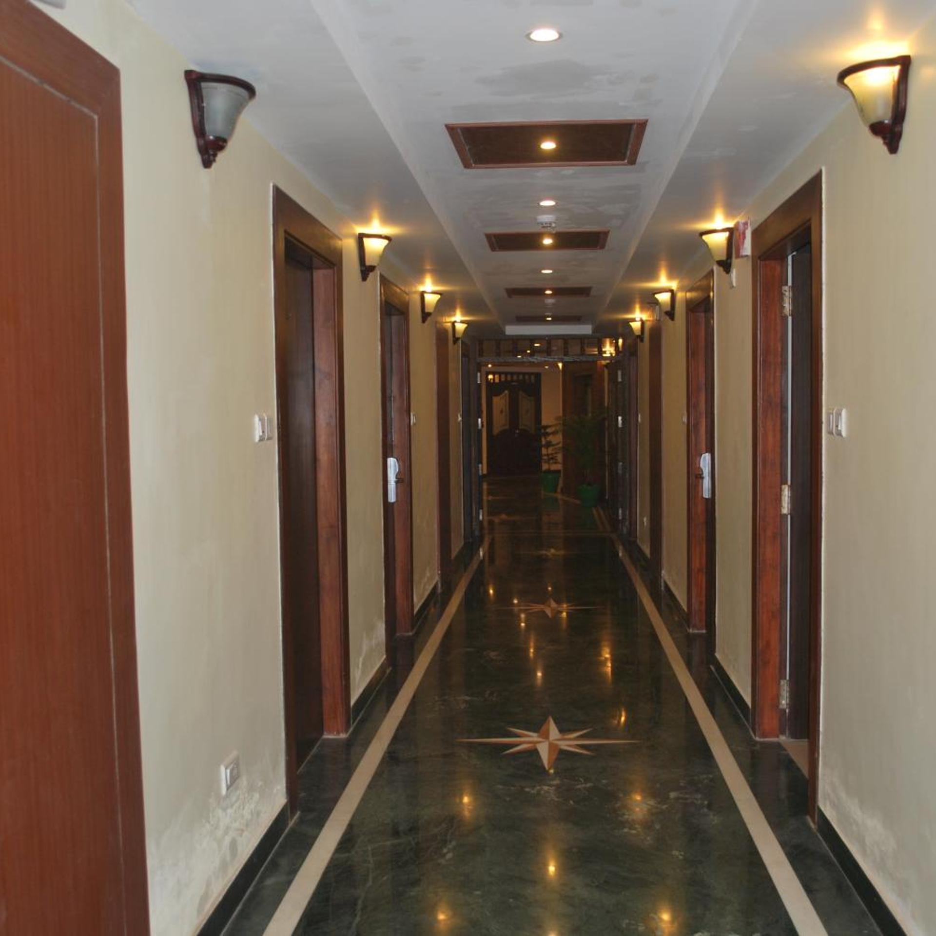 Oyo Premium Nayapalli Irc Village 4/72