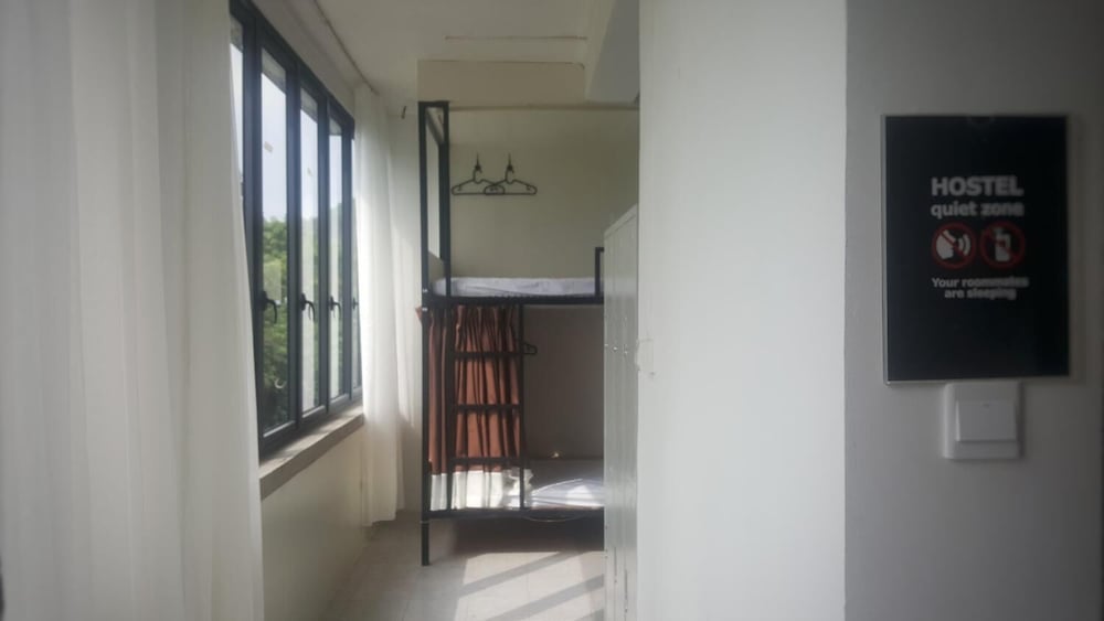 Houselet Hostel photo3