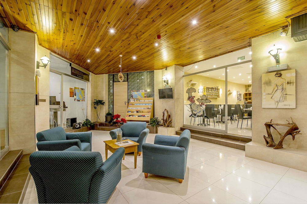 Alborada Aparthotel 28/44