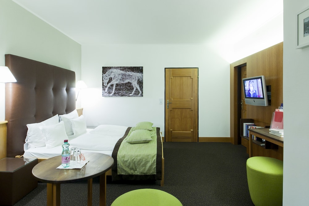 Romantik Hotel Im Weissen Roessl 64/71