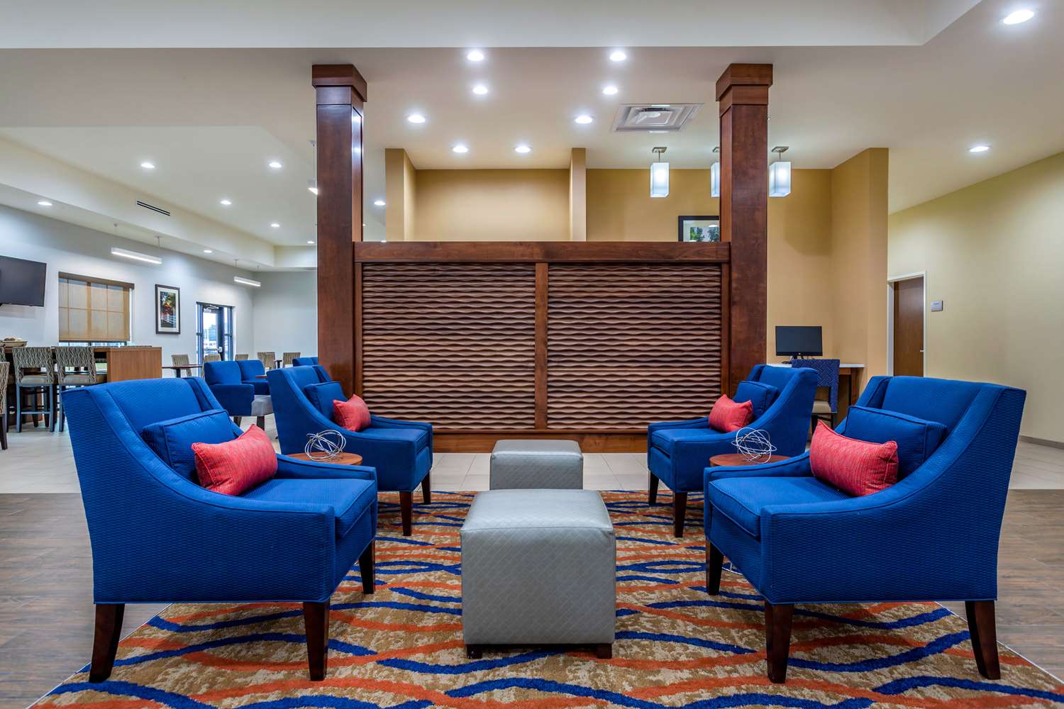 Comfort Suites Bowling Green Southeast 13/19