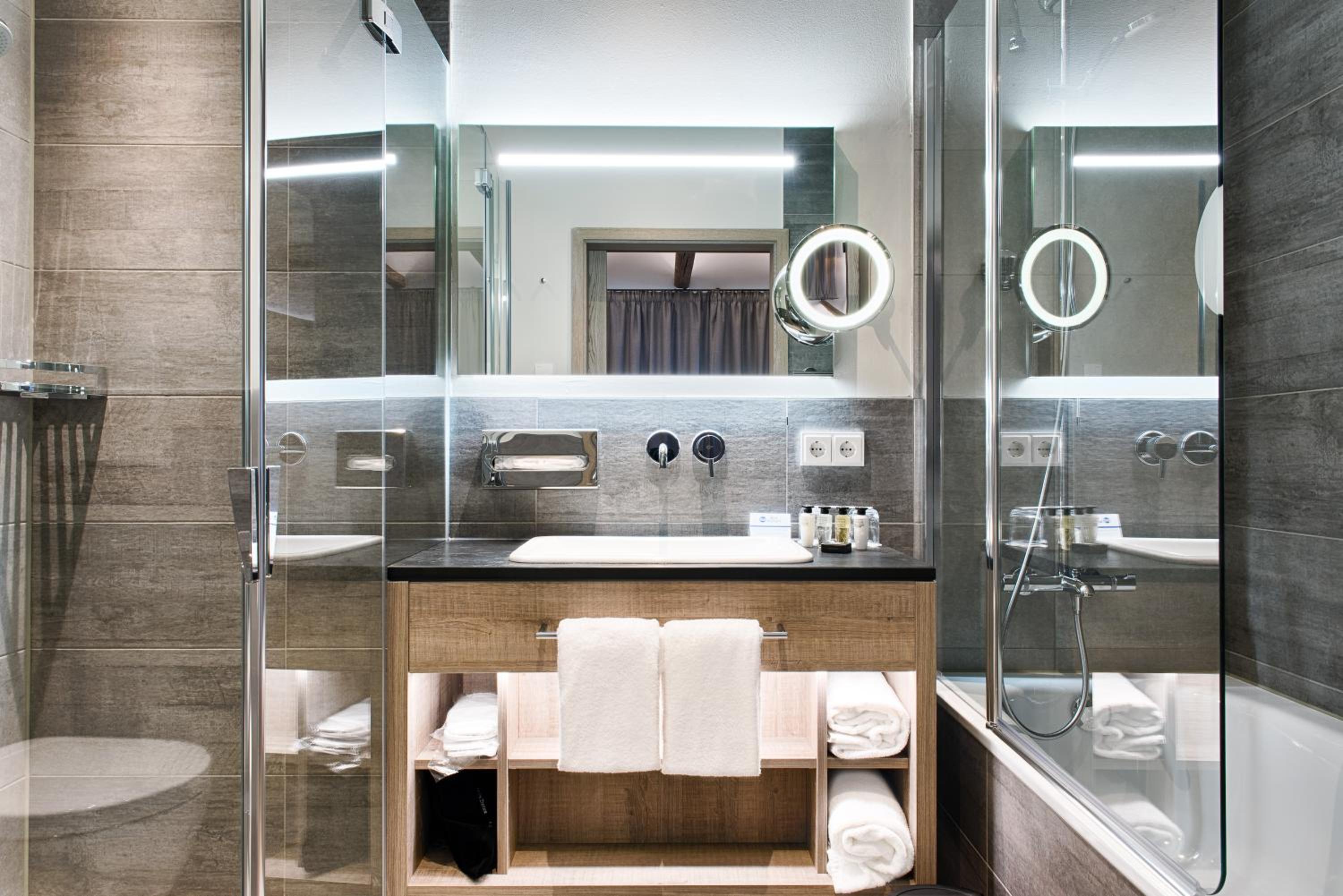 Suite, Sauna