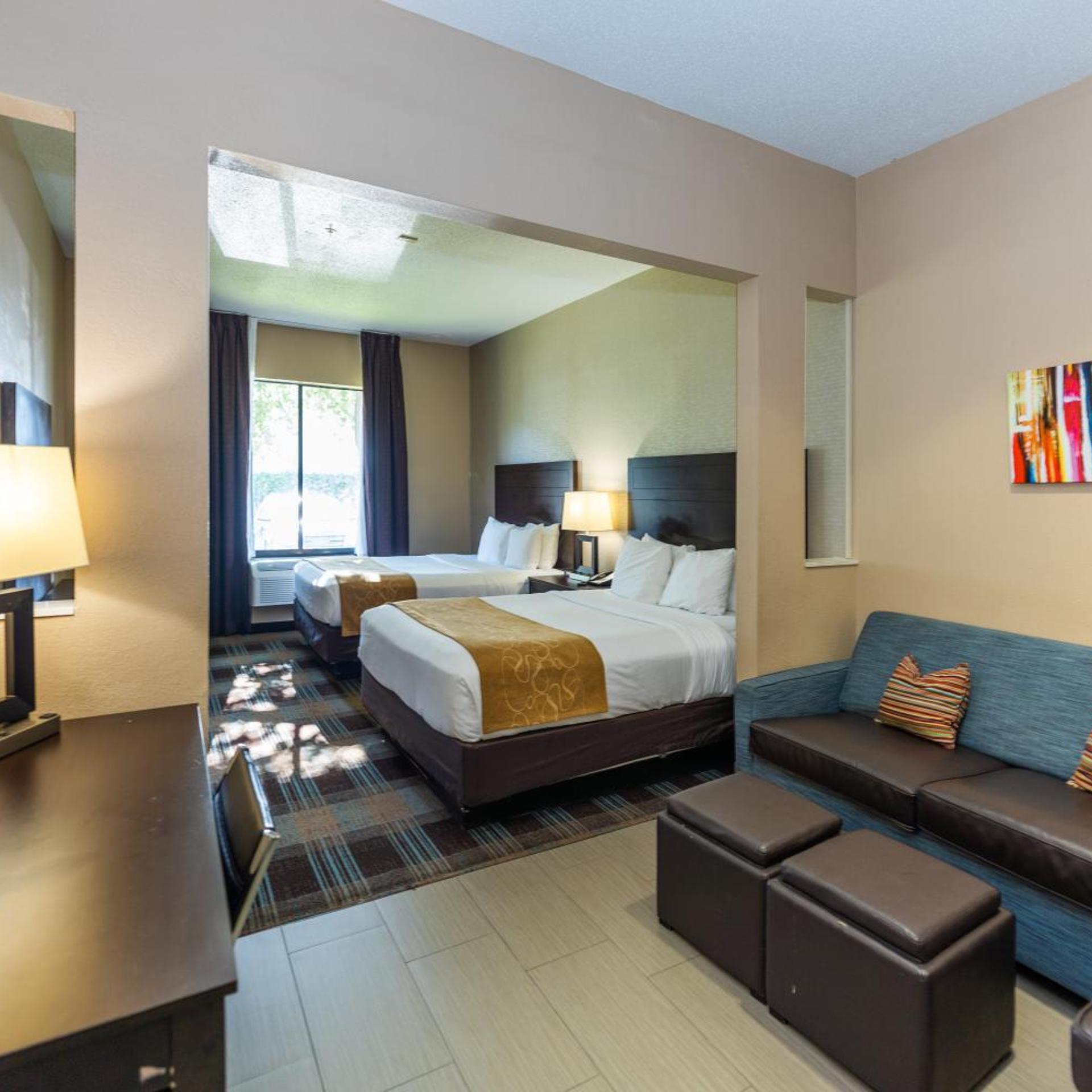 جناح بسرير كوين، Comfort Suites Houston West At Clay Road 4/10
