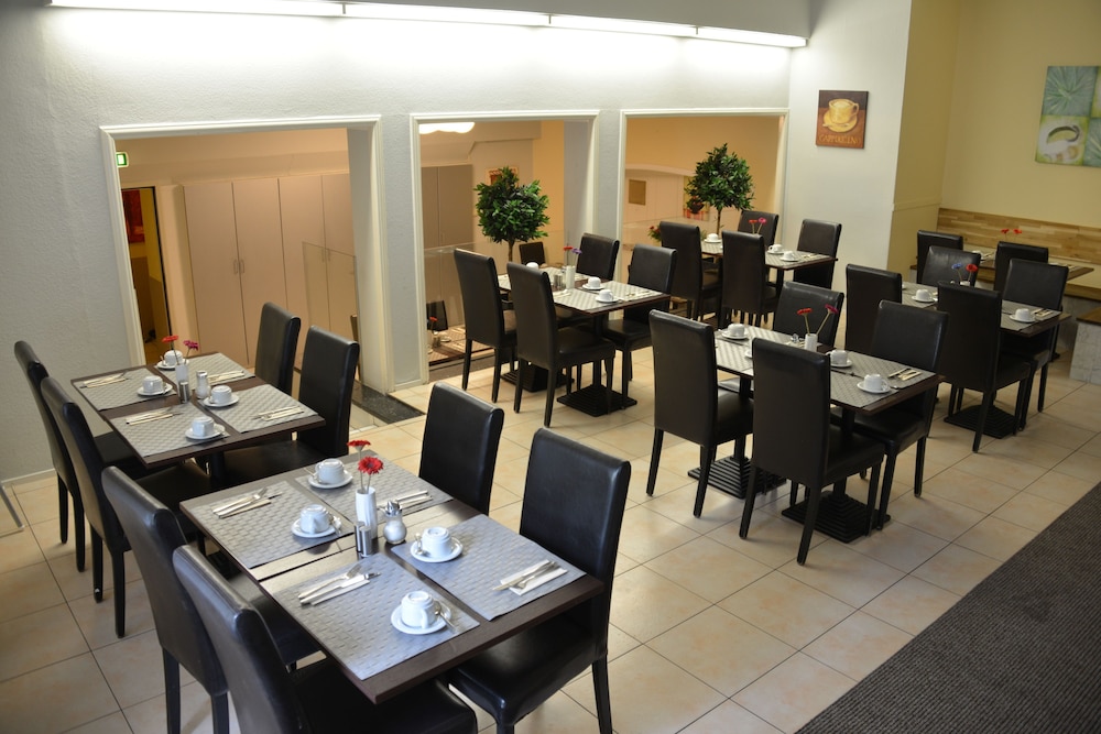 Hotel Italia 48/62