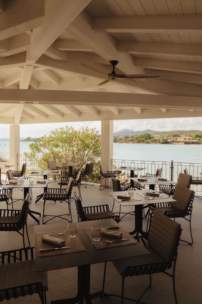 Gabbiano Azzurro Hotel & Suites 63/74