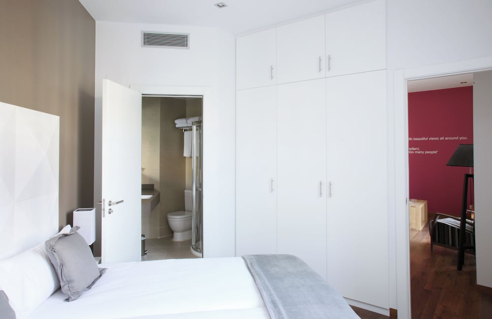 MH Apartments Suites 6/27