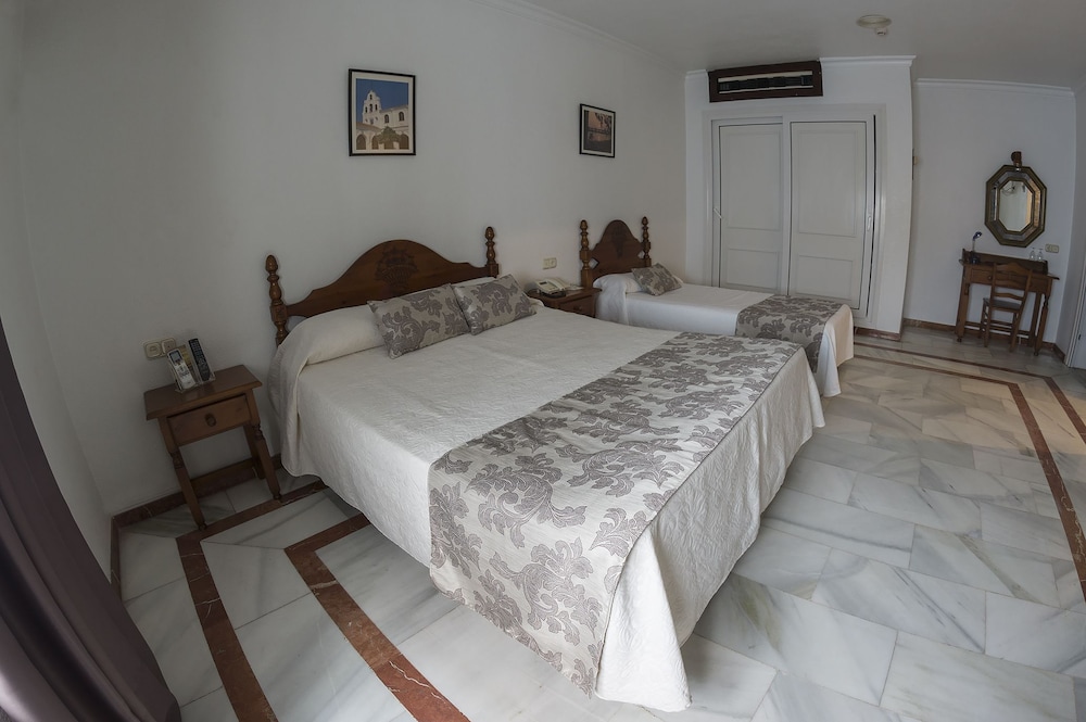 Hotel La Pinta 18/41