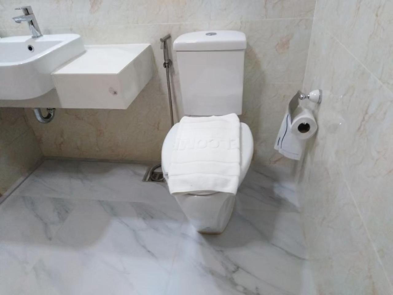 Taragrand Donmuang Airport Hotel 45/47