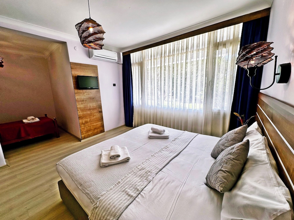 Palm Beach Otel 18/50
