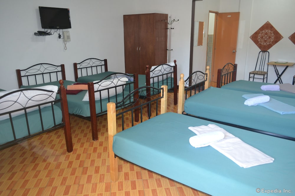 Antonio's Apartelle & Suites 16/66