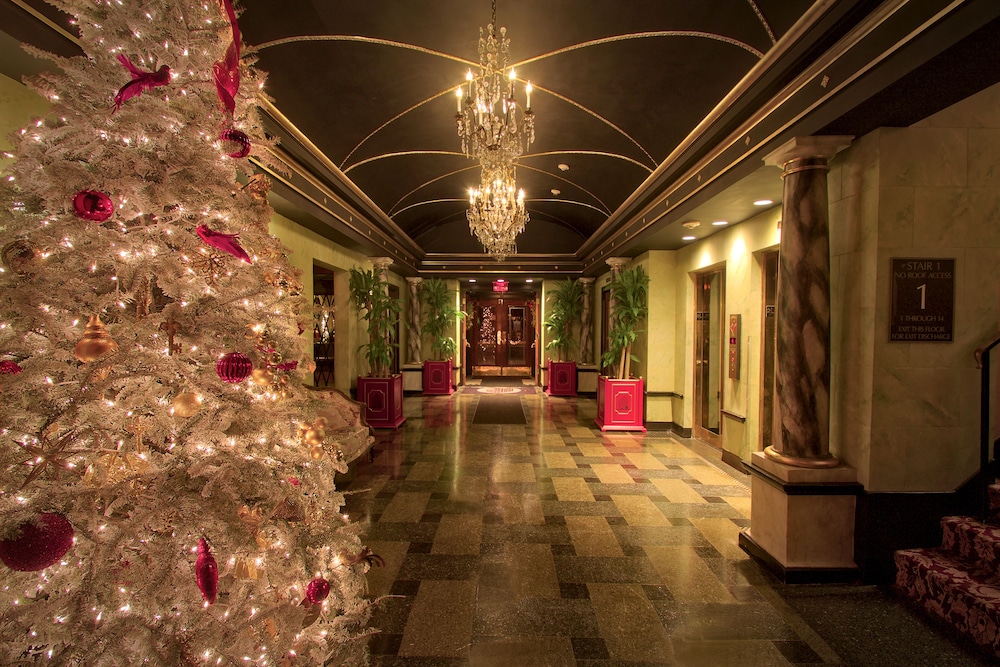 The Pontchartrain Hotel 45/83