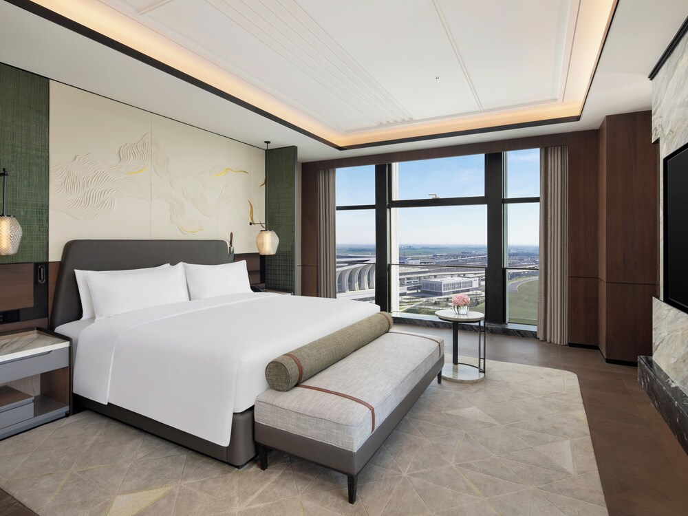 DoubleTree by Hilton Zhengzhou Airport Aerotropolis 3/43