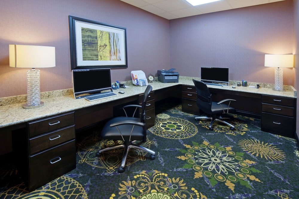Holiday Inn Express Hotel And Suites Clearfield 38/40