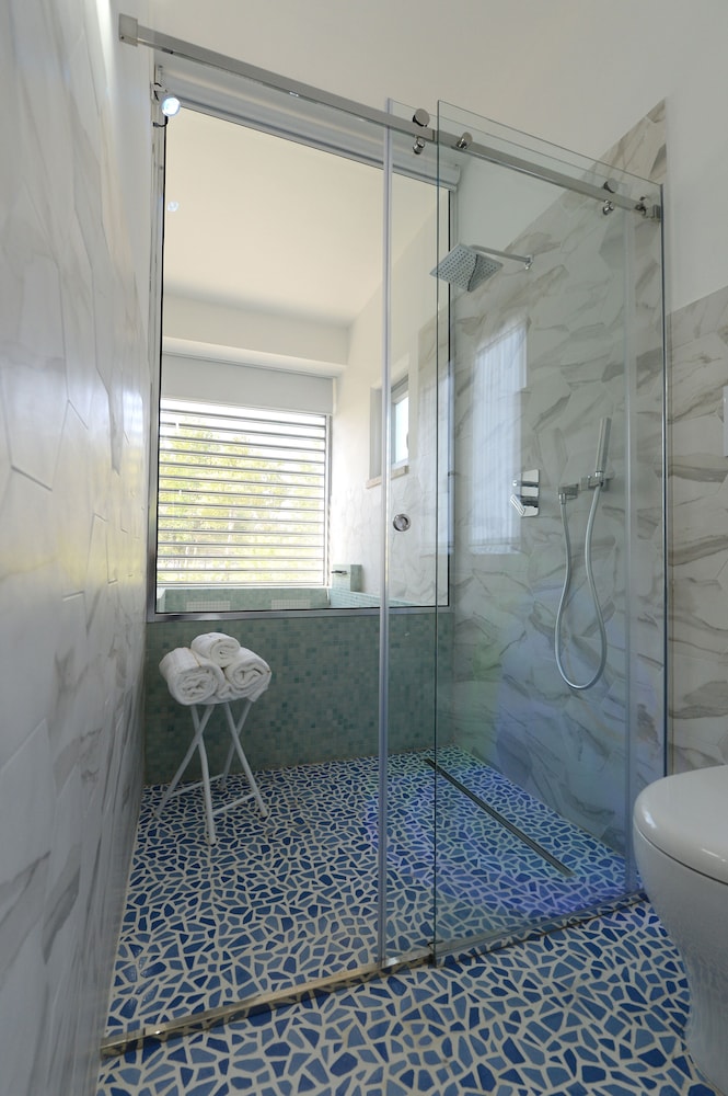 suite, sauna