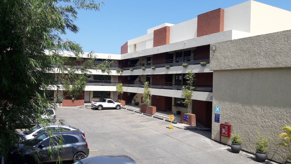 Hafersons Inn Hotel And Suites Ex Best Western Hotel Expo Metro Tampico 53/58