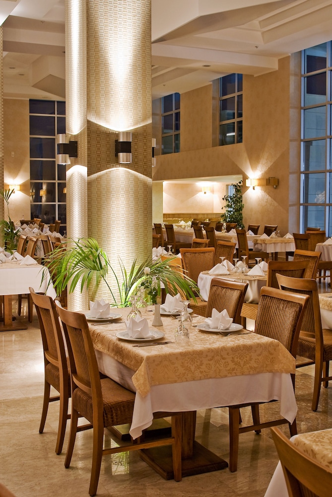 Adrina Hotel De Luxe Health and Spa 33/50